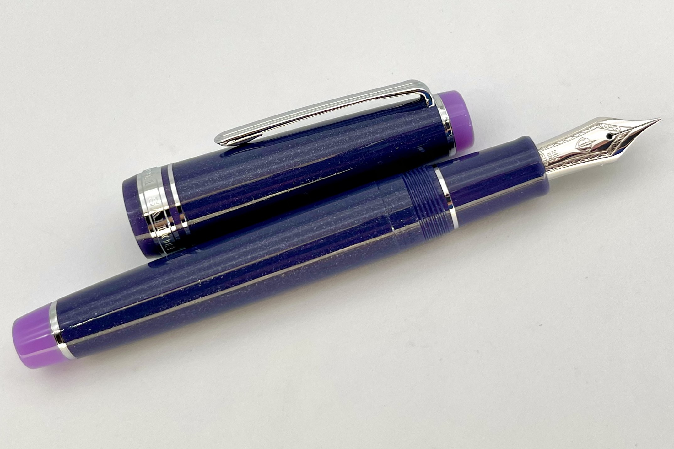 SailorSEProfessionalGearStormOvertheOceanFP_H